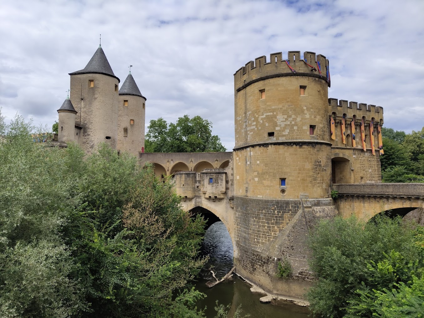 Pohádková pevnost Porte des Allemands